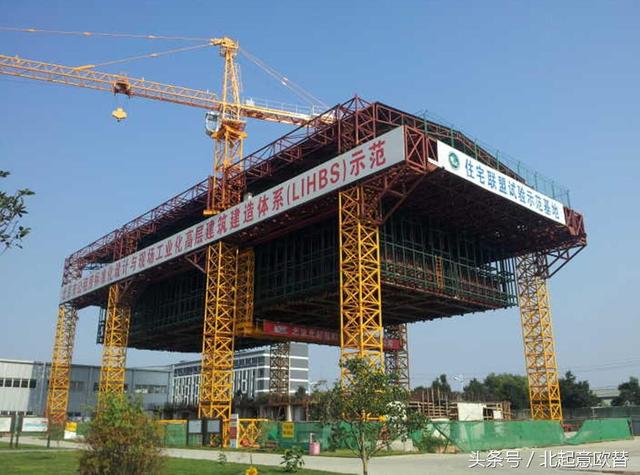 空中造楼机制造现场